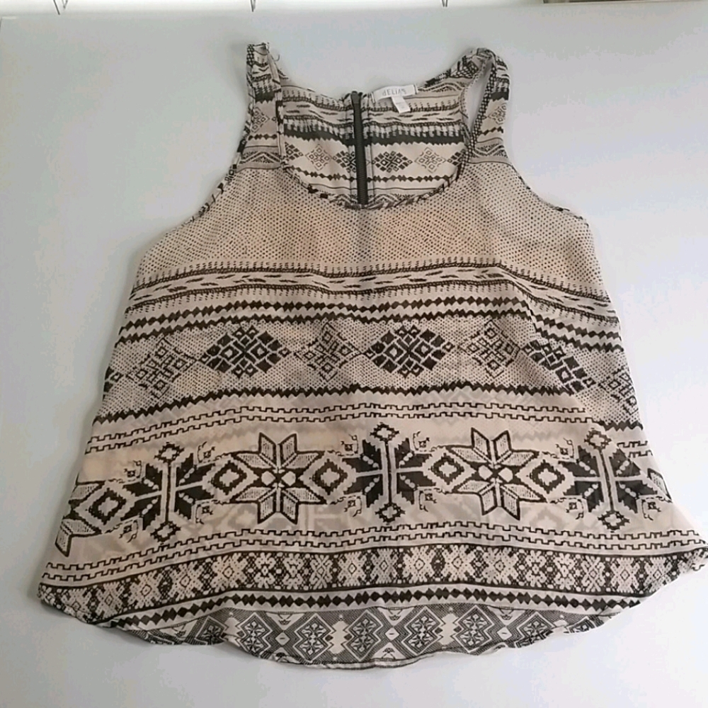 Geometric print tank